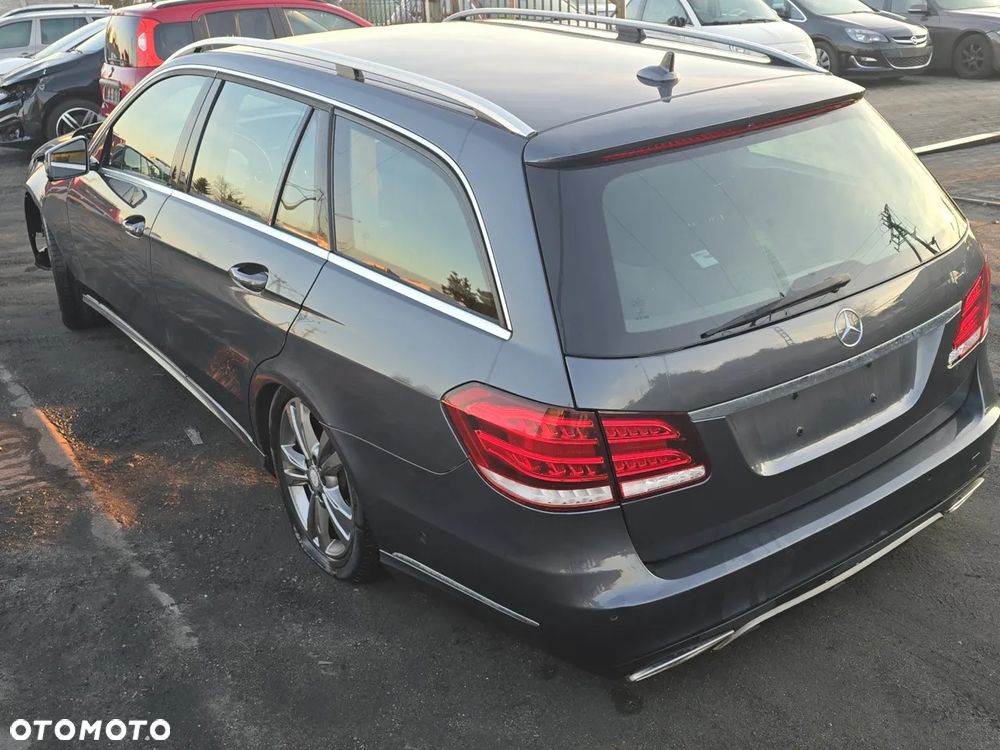 Mercedes-Benz E-Class 2014 photo 5