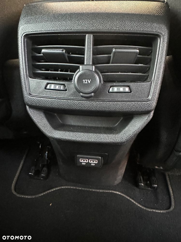 Peugeot 3008 225 e-EAT8 GT Pack - 13