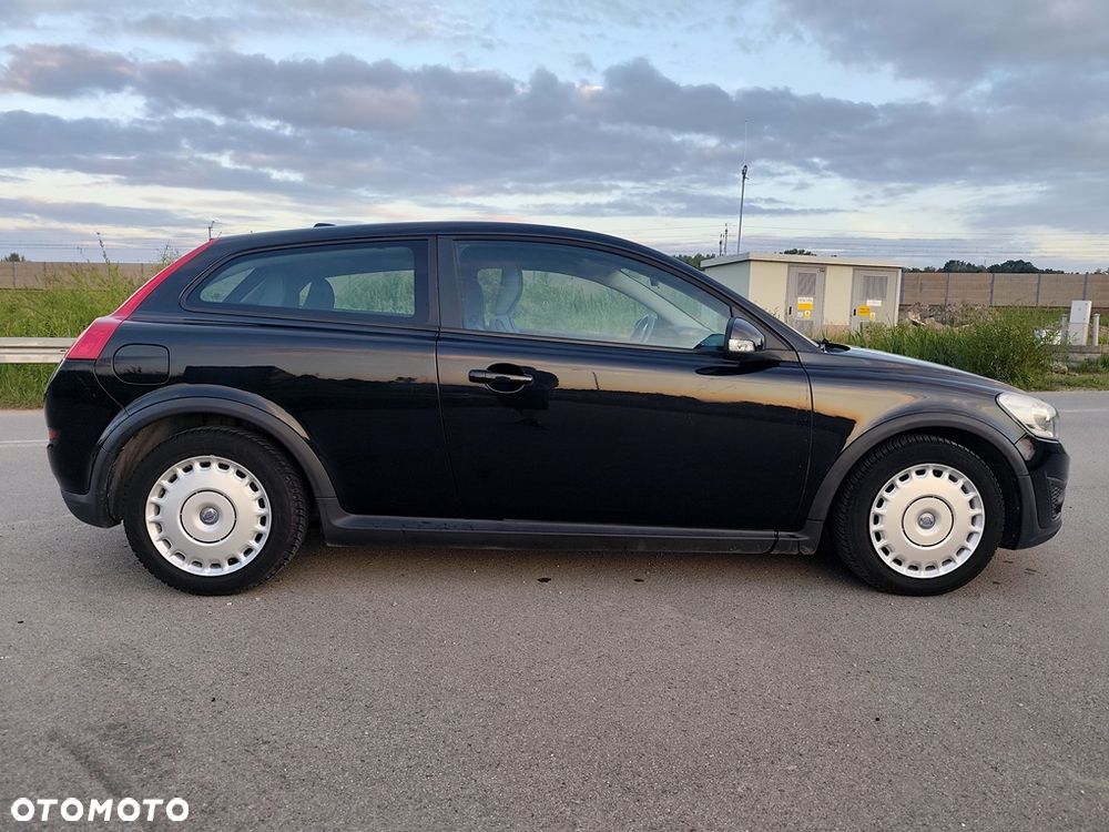 Volvo C30 1.6 Momentum - 6