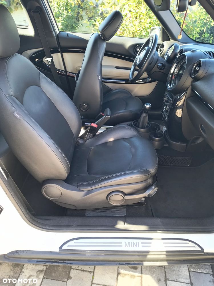 MINI Paceman Cooper - 11