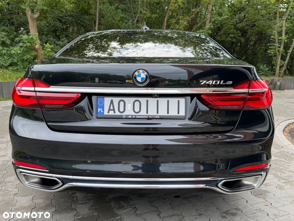 BMW Seria 7 740Le iPerformance - 6