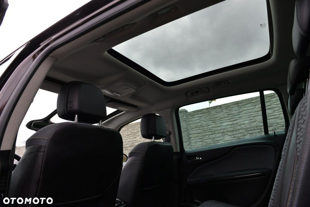 Opel Zafira 1.4 T Cosmo - 20
