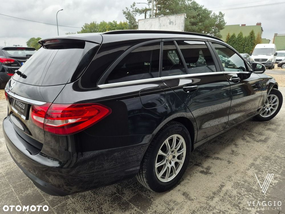 Mercedes-Benz C-Class 2016 photo 3