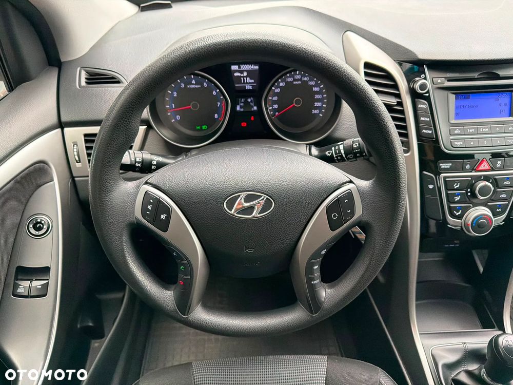 Hyundai i30 1.4 Classic + - 23