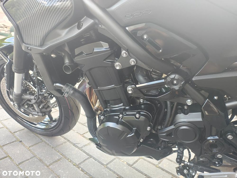 Kawasaki Z 900 - 15
