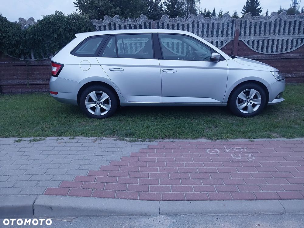 Skoda Fabia 1.0 Ambition - 8