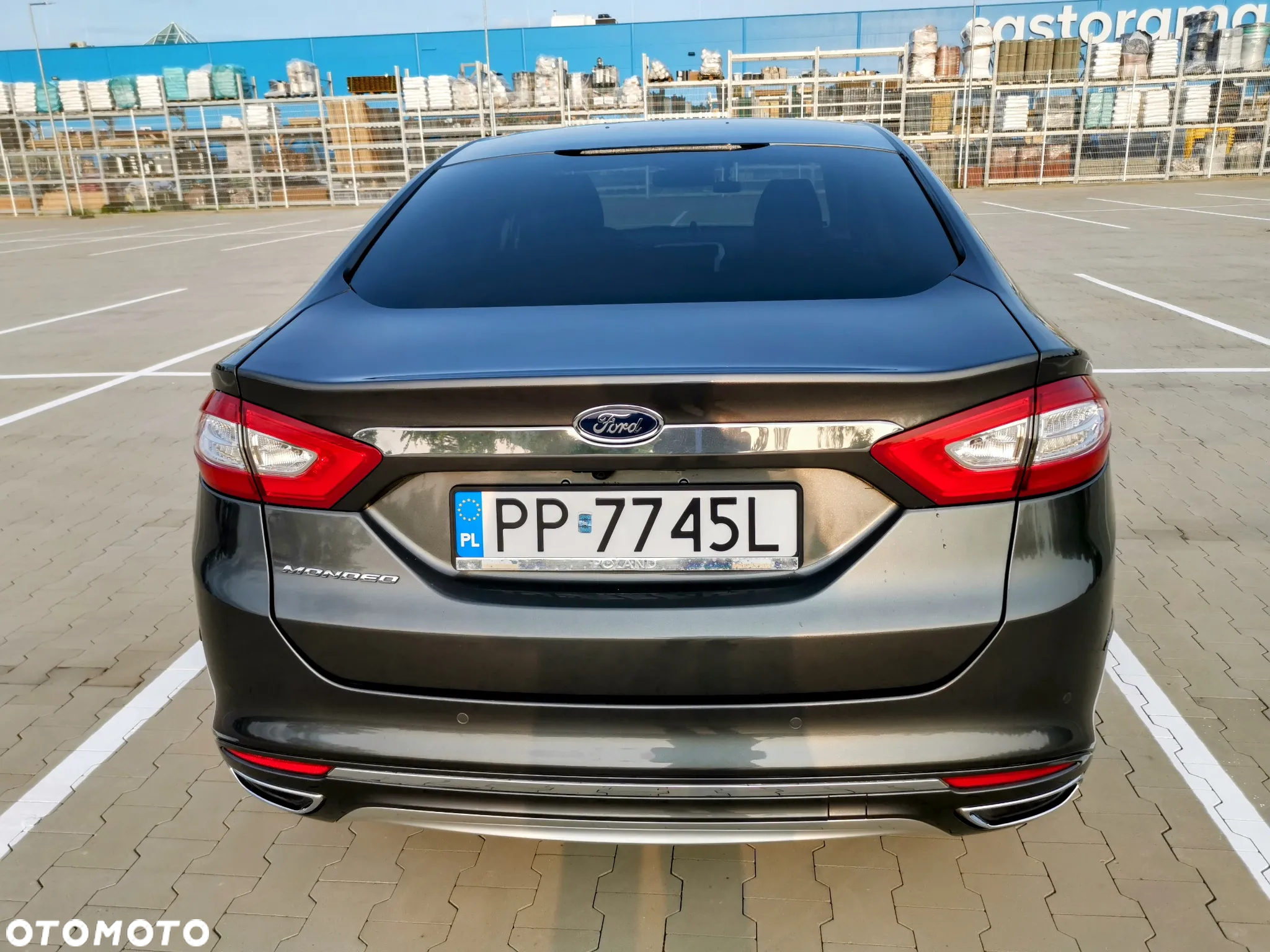 Ford Mondeo 1.5 EcoBoost Trend - 13