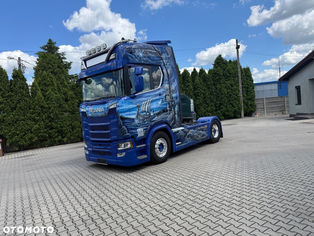 Scania - 18