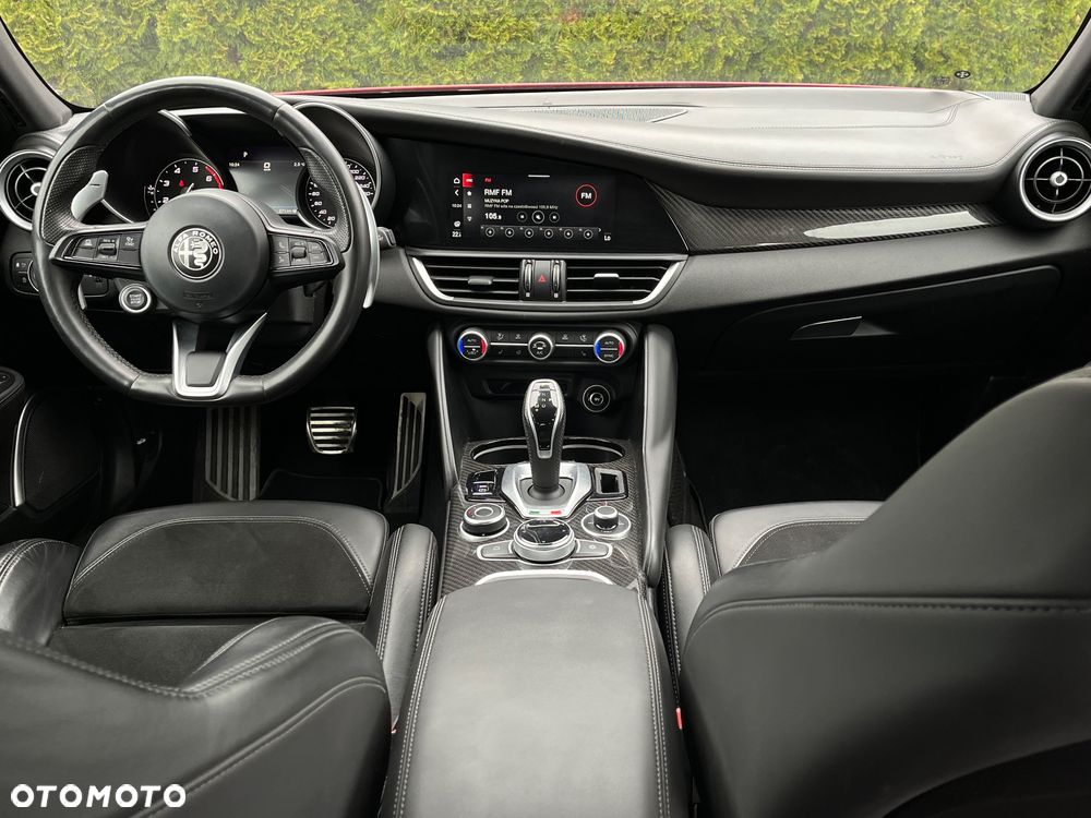 Alfa Romeo Giulia 2.0 Turbo Veloce TI Q4 - 15
