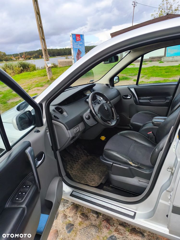 Renault Scenic 2005 photo 4
