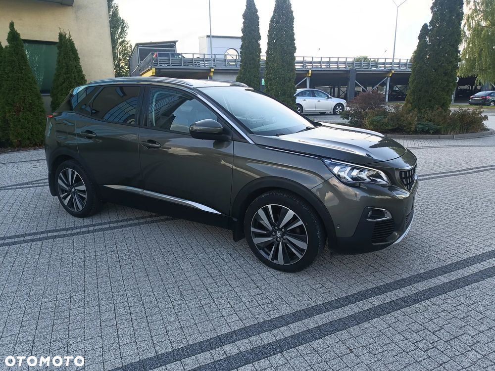Peugeot 3008 1.5 BlueHDi Allure S&S - 23