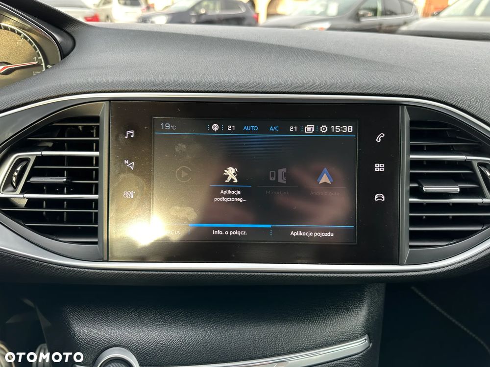 Peugeot 308 1.5 BlueHDi Business Line S&S - 25