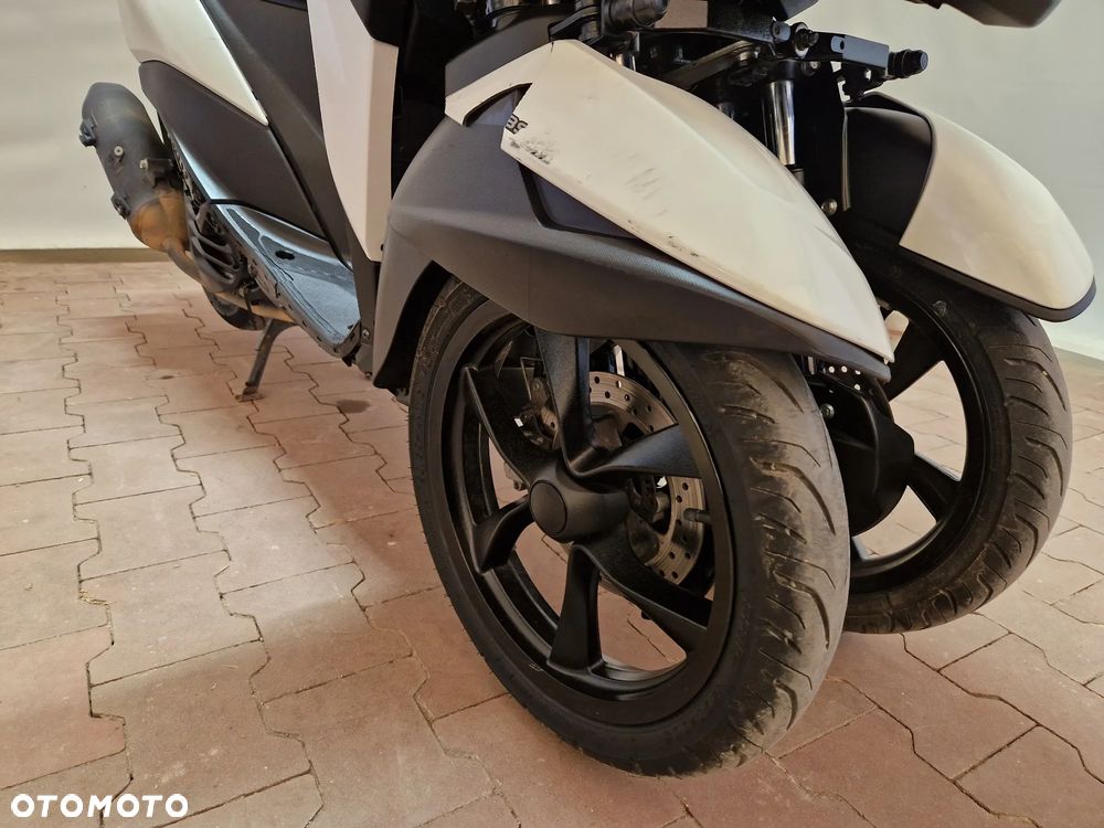 Yamaha Tricity - 14