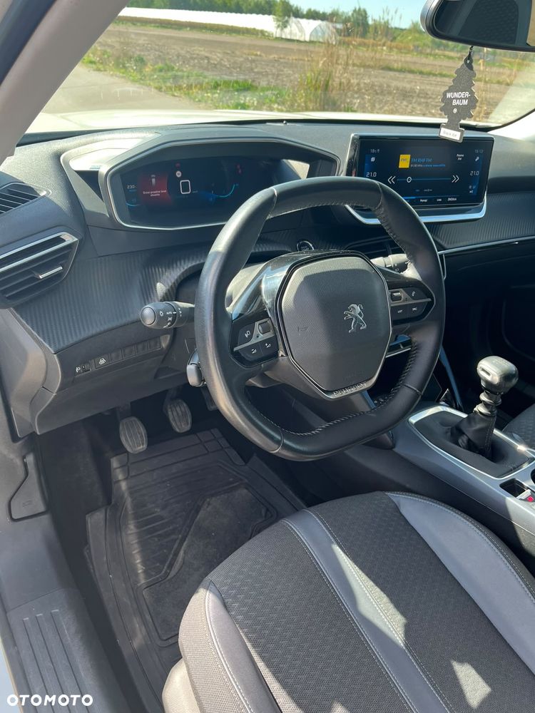 Peugeot 2008 1.5 BlueHDi GT Line S&S - 8