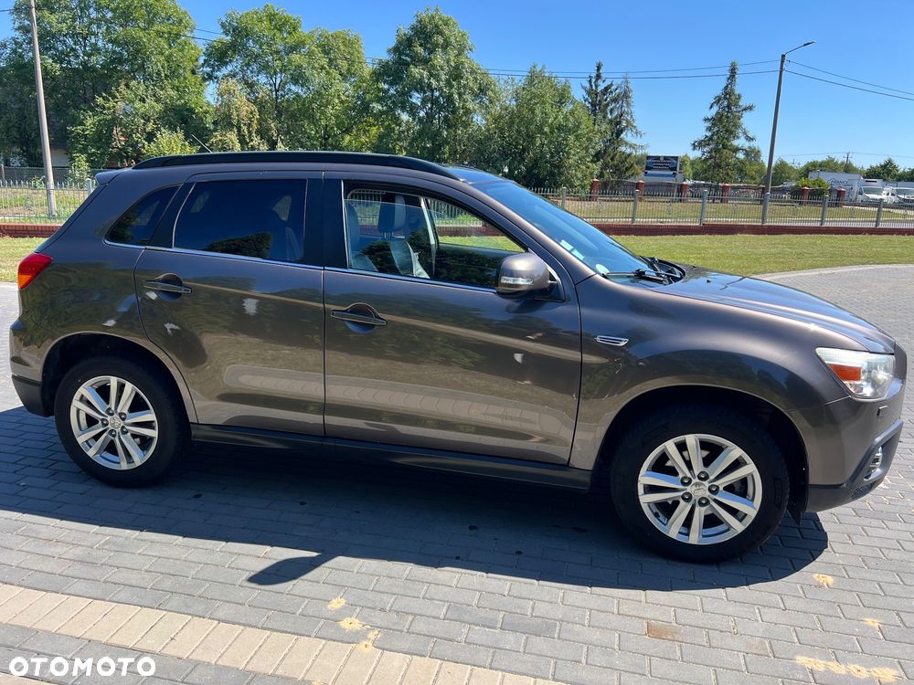 Mitsubishi ASX 1.8 DID Instyle NAVI AS&G - 17