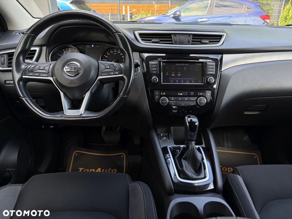 Nissan Qashqai 1.3 DIG-T DCT N-CONNECTA - 30