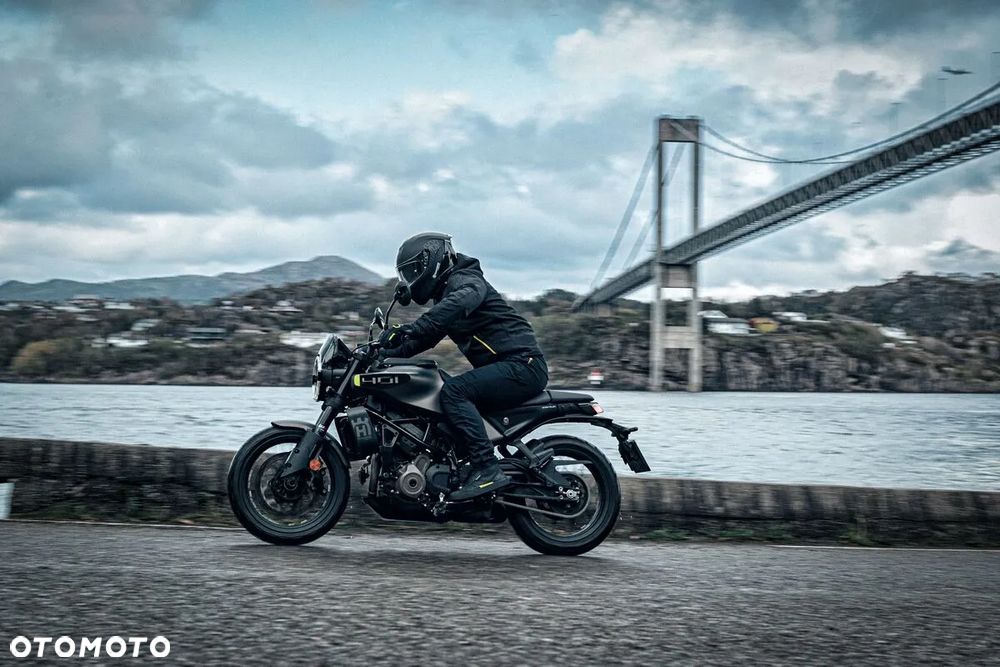 Husqvarna Svartpilen - 3