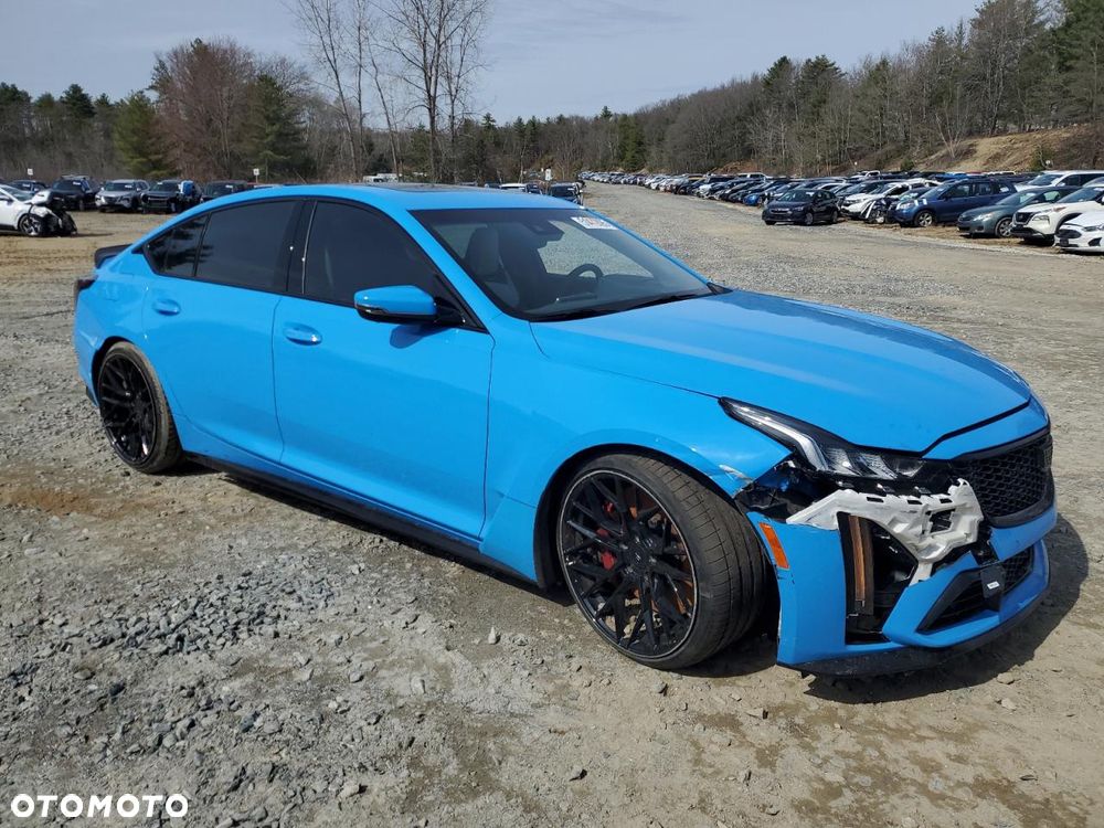 Cadillac CT5 - 3
