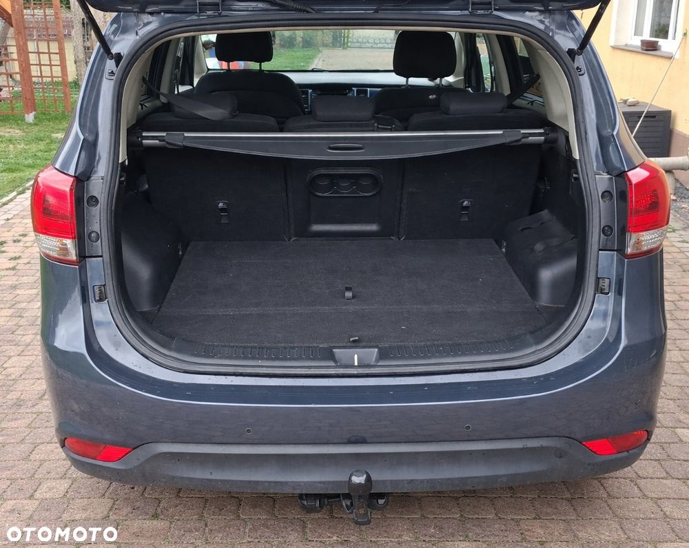 Kia Carens 1.6 GDI Business Line EU6 - 11