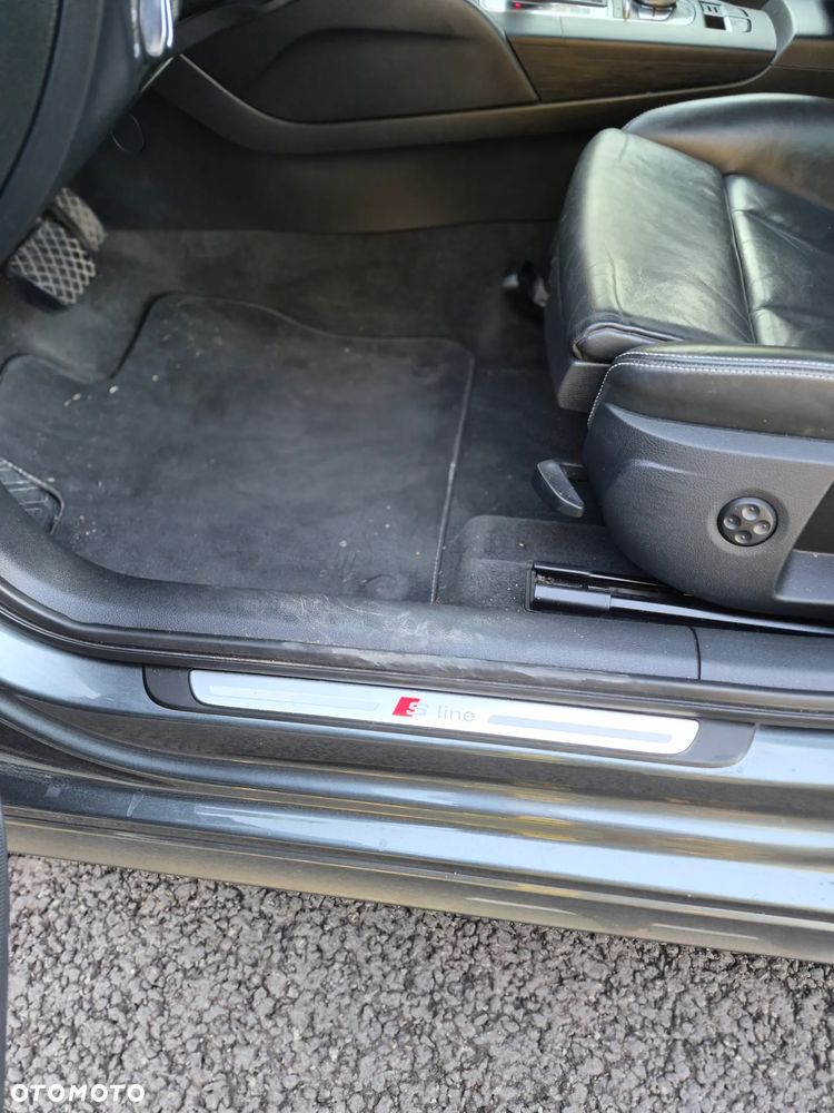 Audi A3 Sportback 2.0 TDI S tronic S line Sportpaket - 25