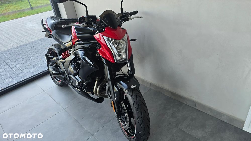 Kawasaki ER - 22