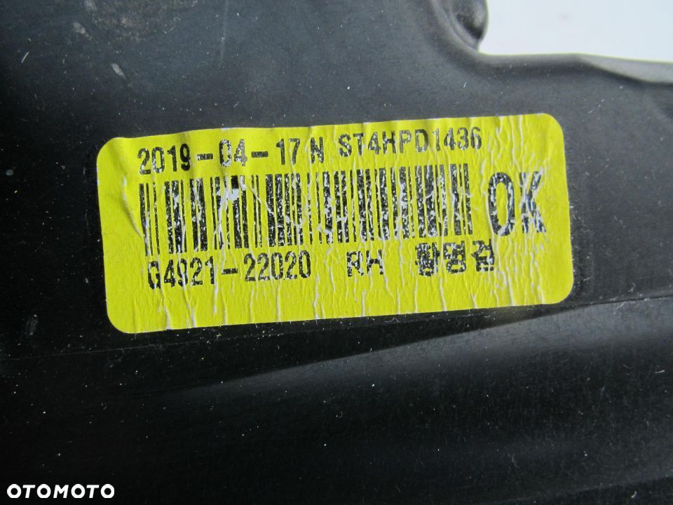HYUNDAI i30 2017 2018 2019 Reflektor 10 PIN OE - 3
