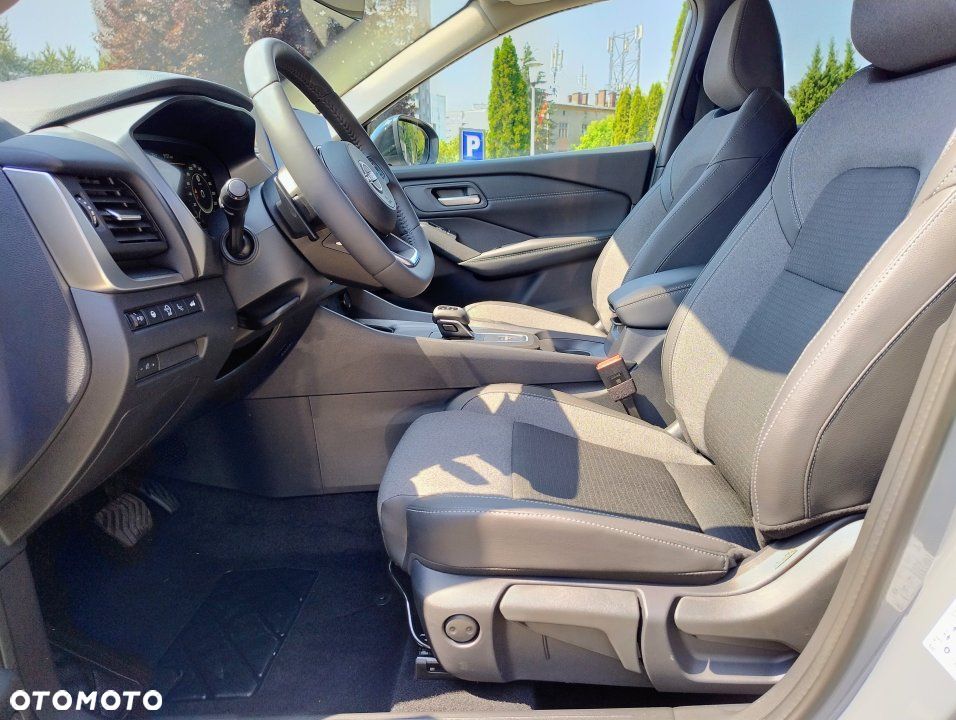 Nissan Qashqai - 12