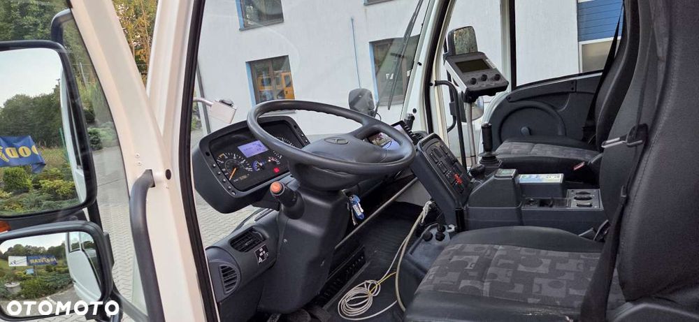 Unimog U 400 - 11