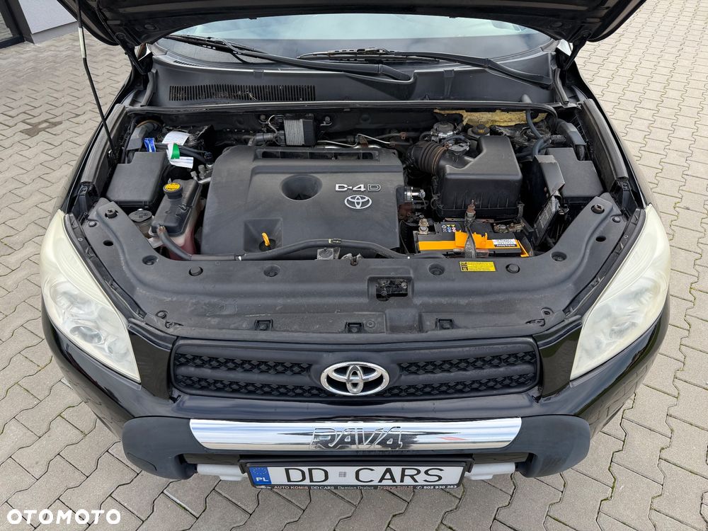 Toyota RAV4 2.2 D-4D Sol - 13