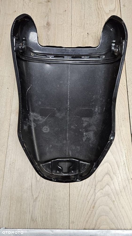 Atrapa nakładka na bak zbiornik Yamaha V-Max 1200 - 9