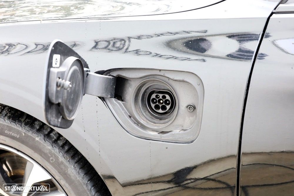 Volvo V60 2.0 T6 AWD TE R-Design - 3