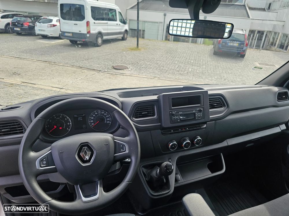 Renault Master - 18