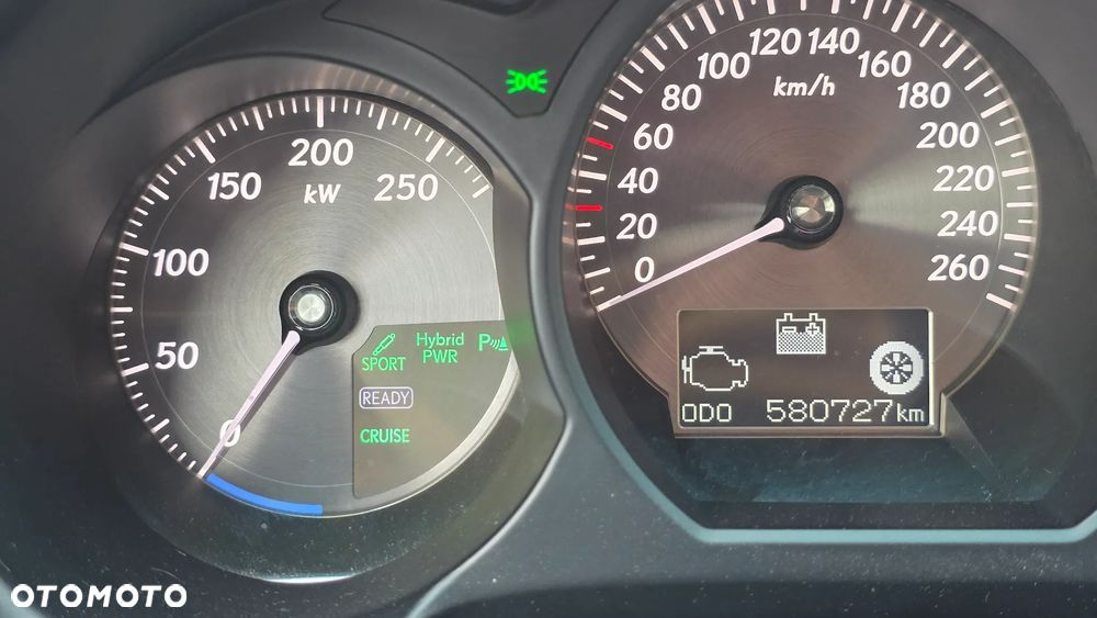 Lexus GS 450h Prestige - 11