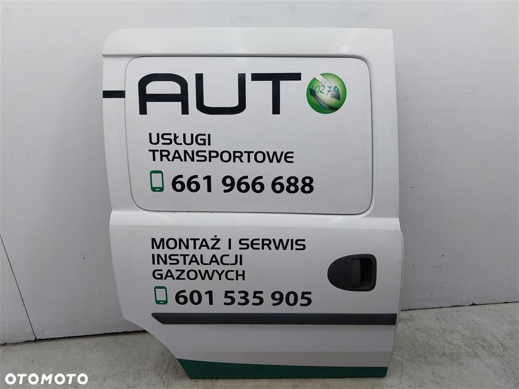 Drzwi przesuwane prawe ZAMEK Opel Combo C L:Z10U 2001-2011R BIAŁE - 1