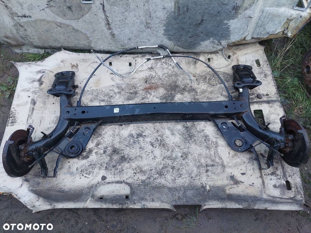 BELKA OŚ ZAWIESZENIA TYŁ KOMPLETNA CITROEN C3 I - 1