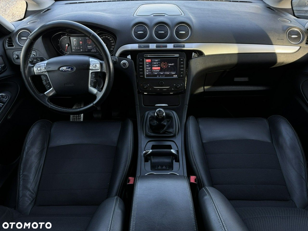 Ford S-Max - 26