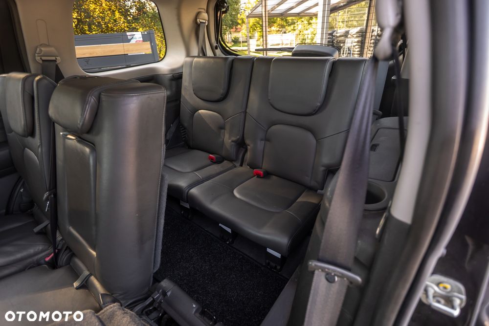 Nissan Pathfinder 2.5 dCi Premium - 27
