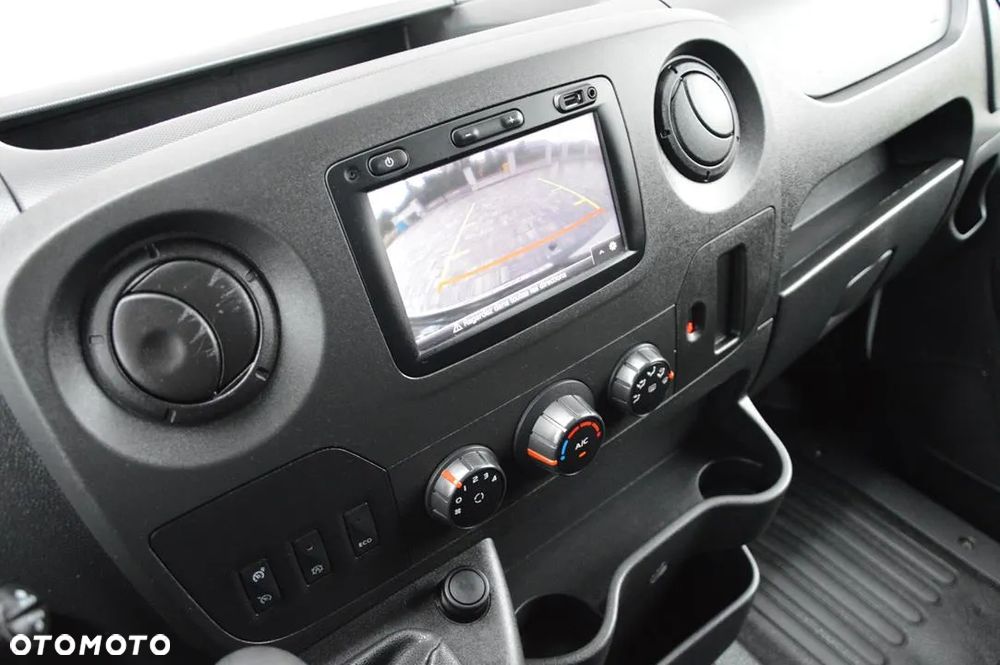 Renault Master - 18