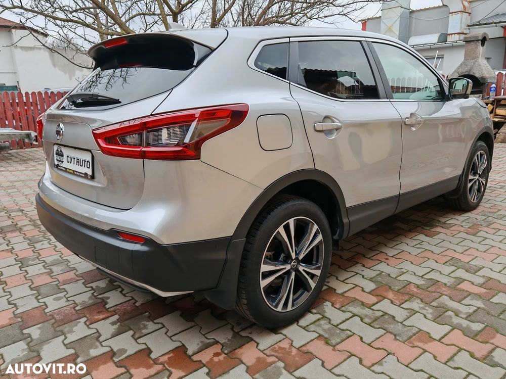 Nissan Qashqai 1.2 DIG-T N-Connecta - 4