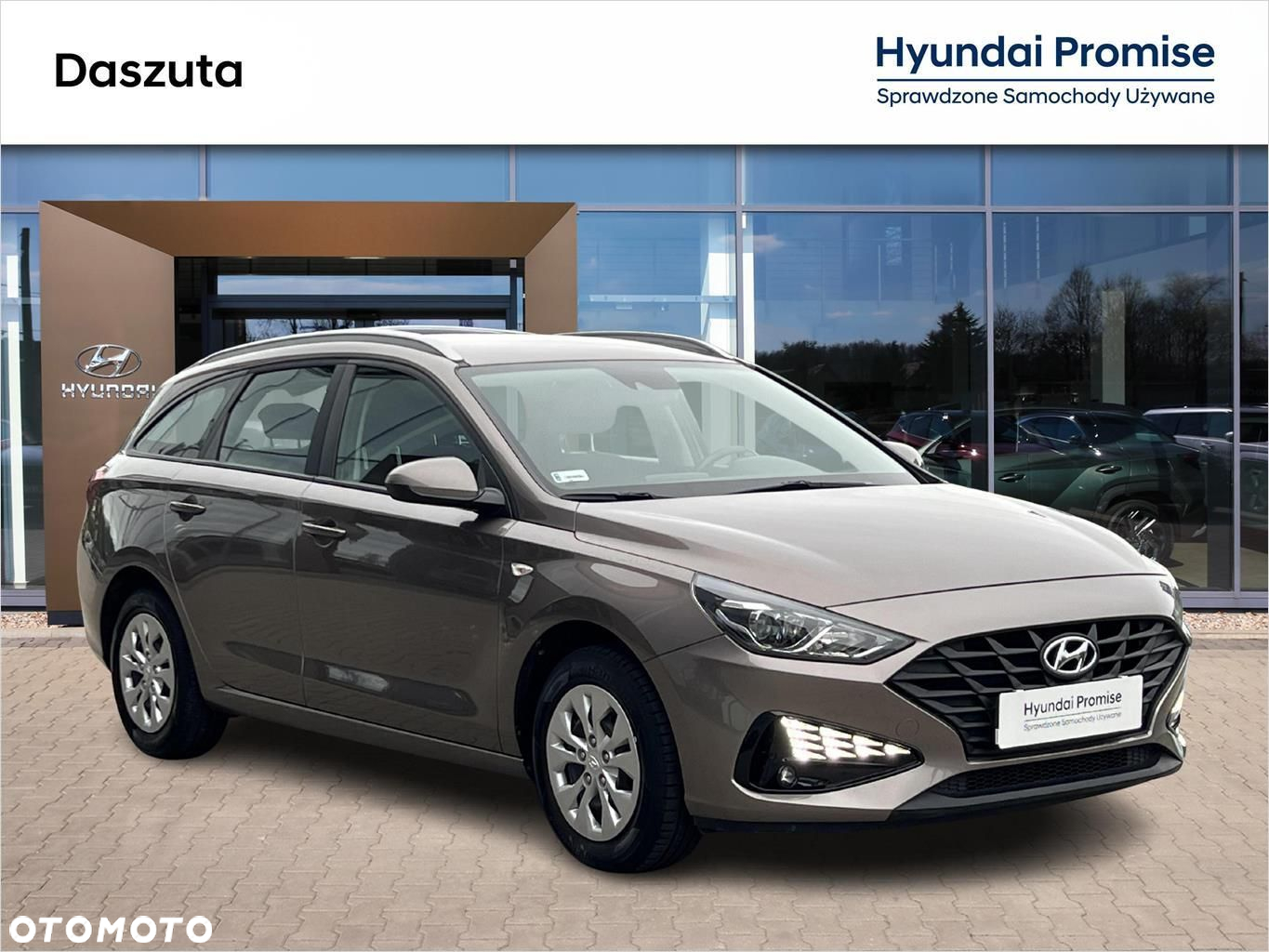 Hyundai i30 1.5 DPI Classic + - 7