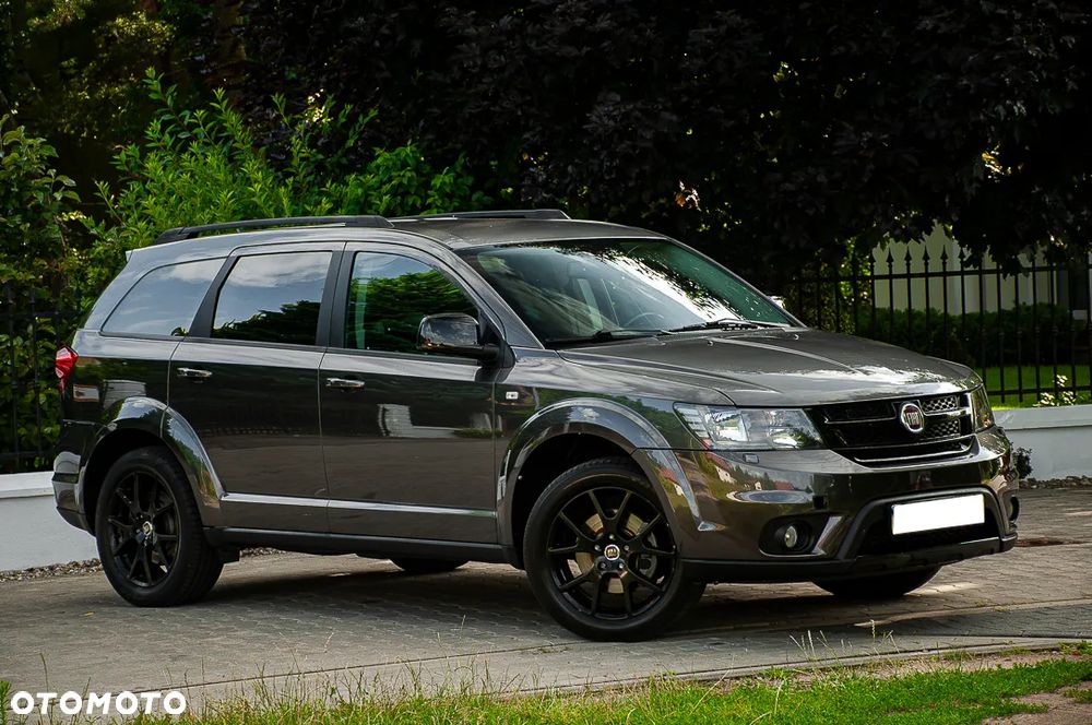 Fiat Freemont 2.0 Multijet 16V DPF Automatik Allrad Black Code - 11
