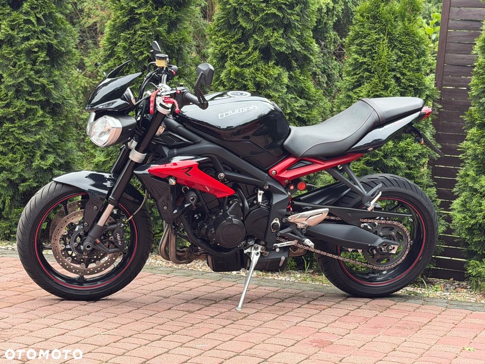 Triumph Street Triple - 7