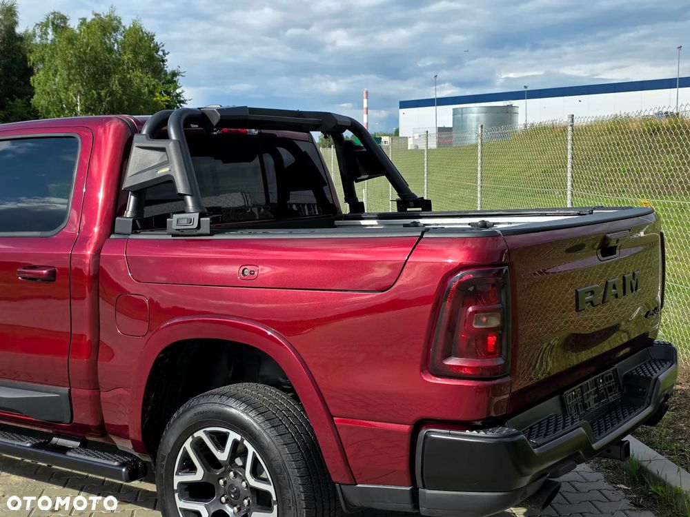 Dodge RAM 5.7 4x4 - 15
