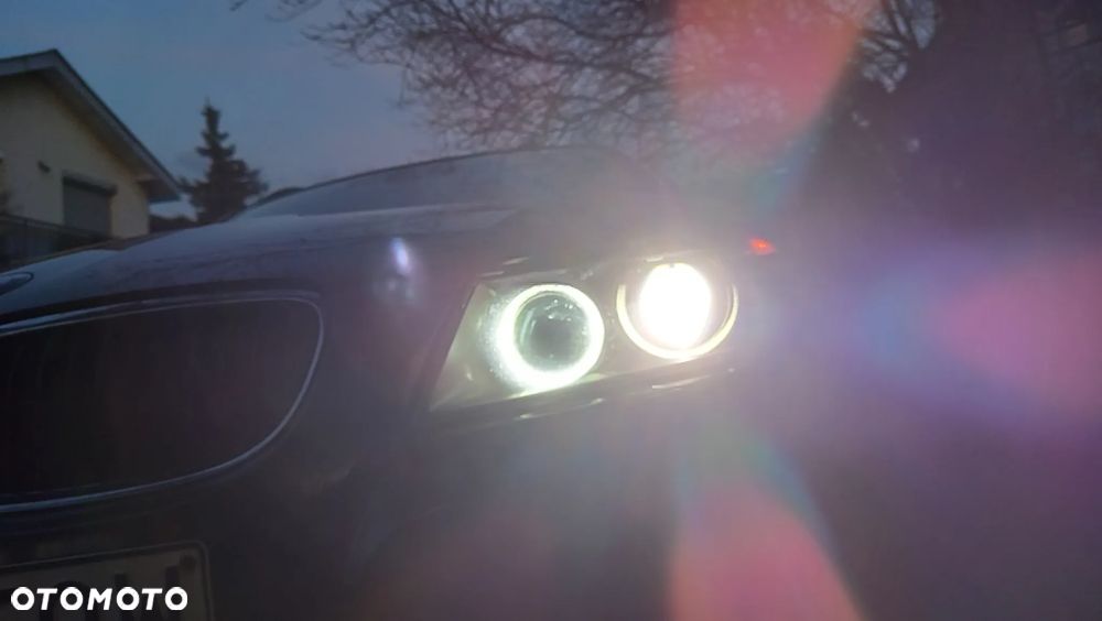 BMW Seria 3 320i Edition Exclusive - 21
