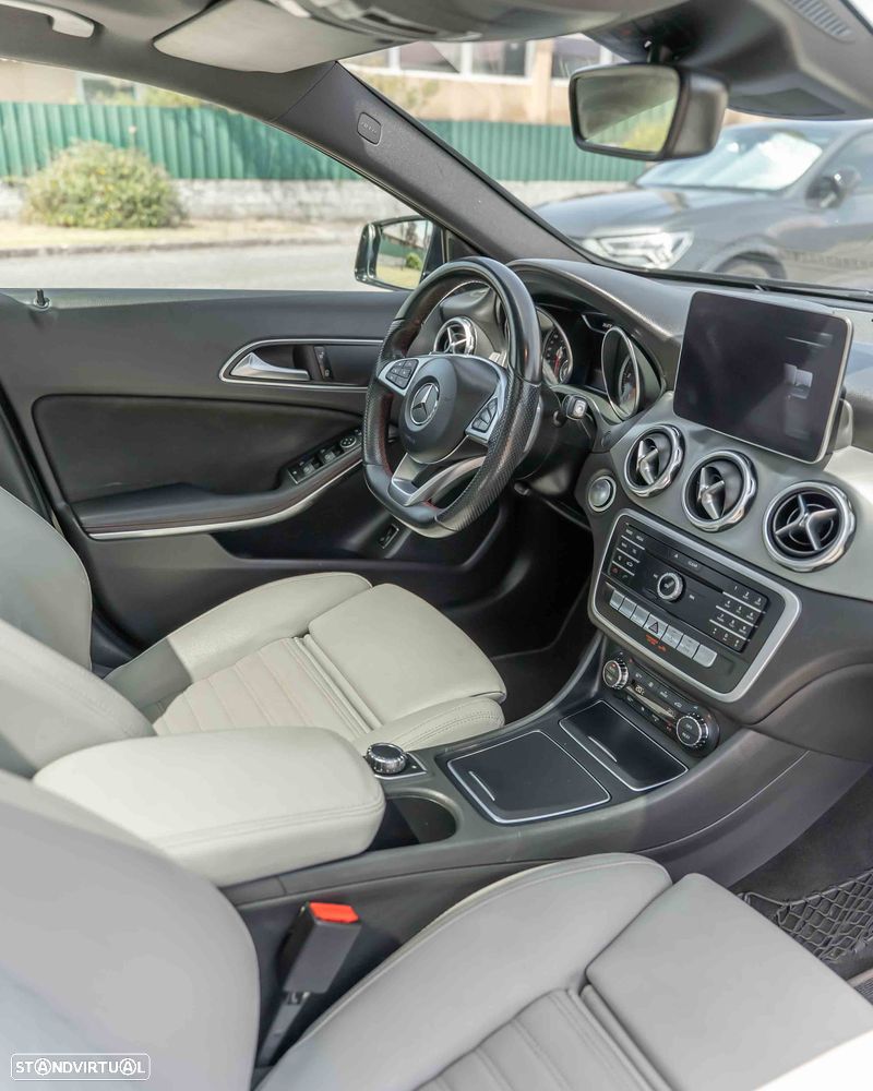 Mercedes-Benz GLA 220 d - 50