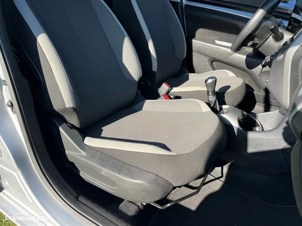 Toyota Aygo x-business - 18