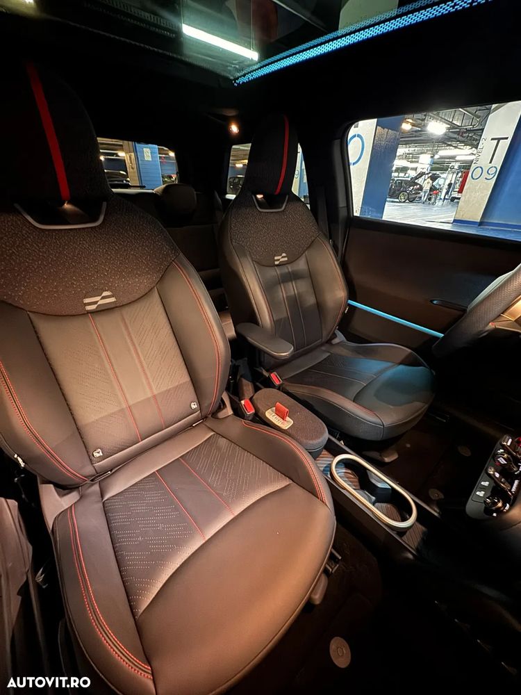 Mini Cooper SE Electric Trim - 15