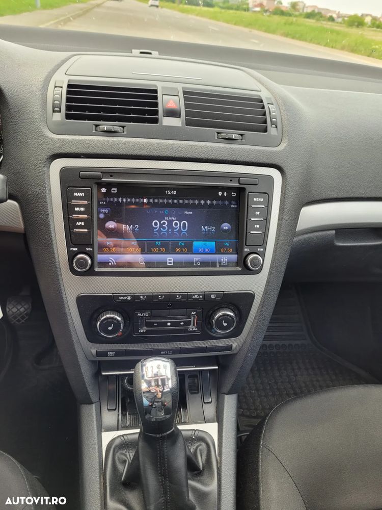 Skoda Octavia 1.8 Elegance TSI - 7