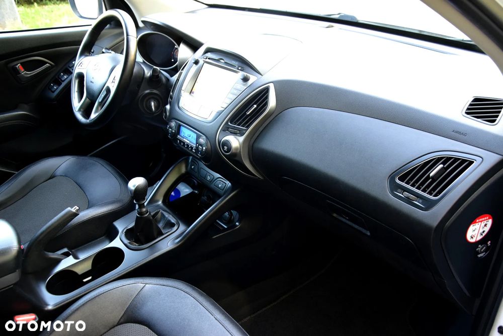 Hyundai ix35 1.6 GDI Premium 2WD - 19