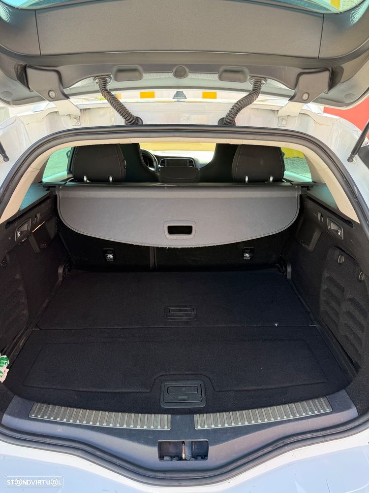Renault Mégane Sport Tourer 1.5 Blue dCi GT Line - 6